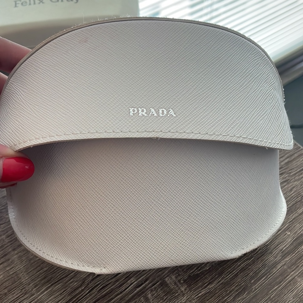 Authentic Prada Tortoise Shell Sunglasses - image 7